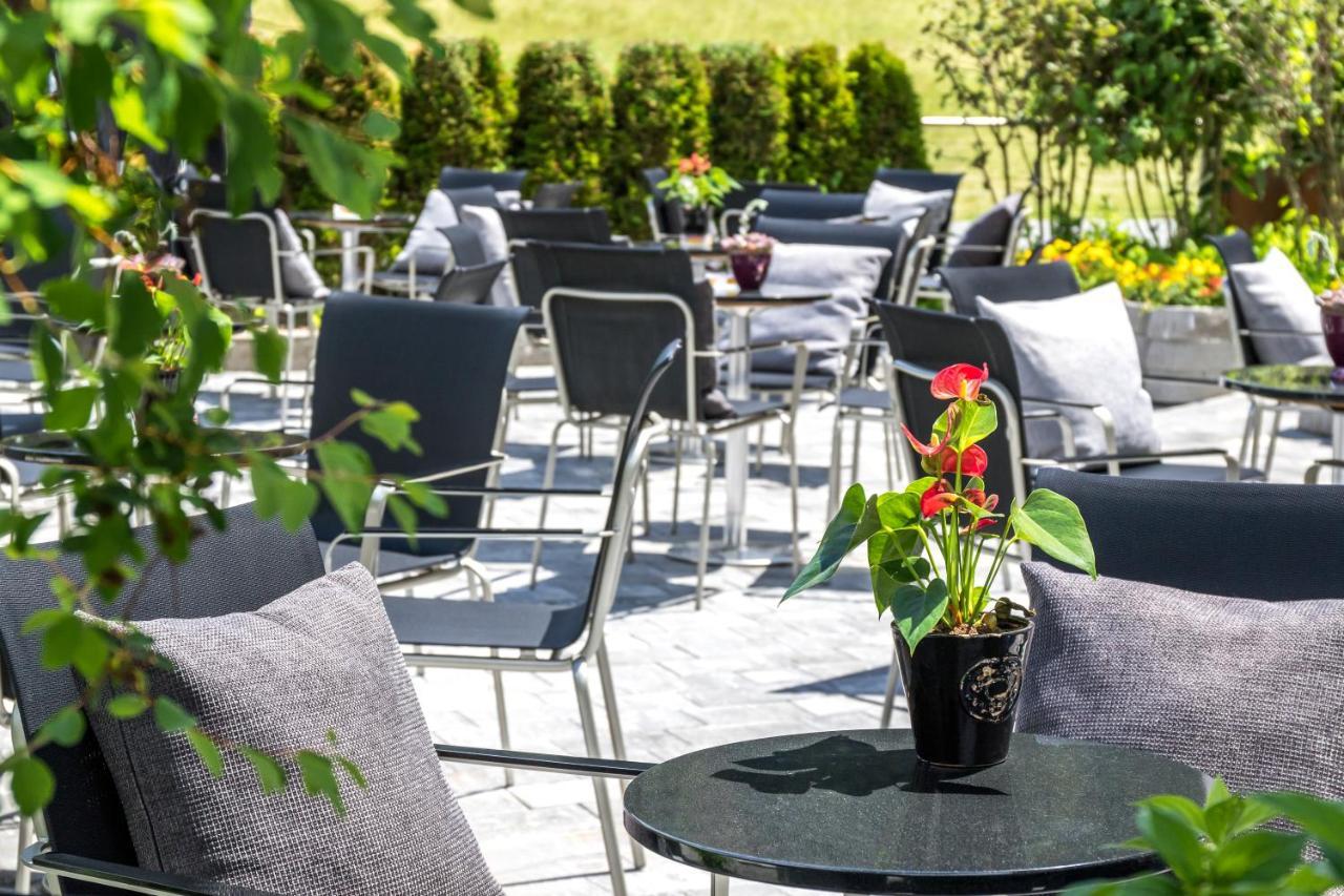 Hotel Taxacher Кирхберг Экстерьер фото