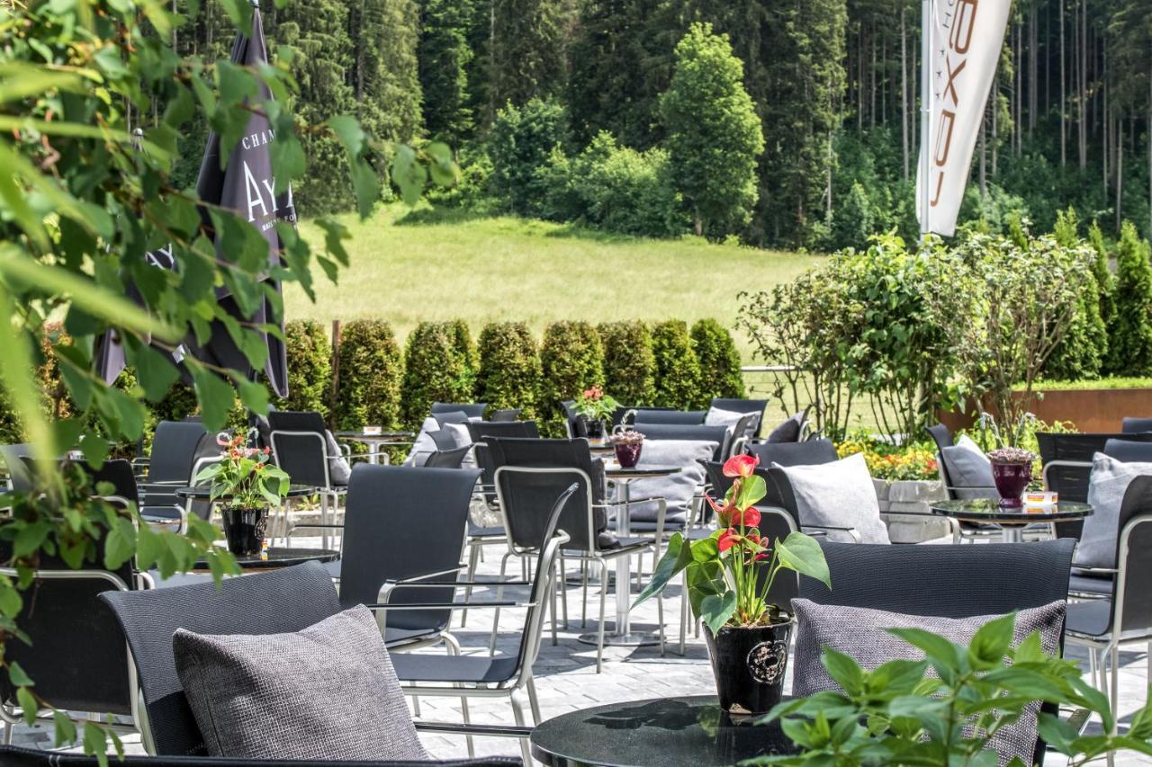 Hotel Taxacher Кирхберг Экстерьер фото