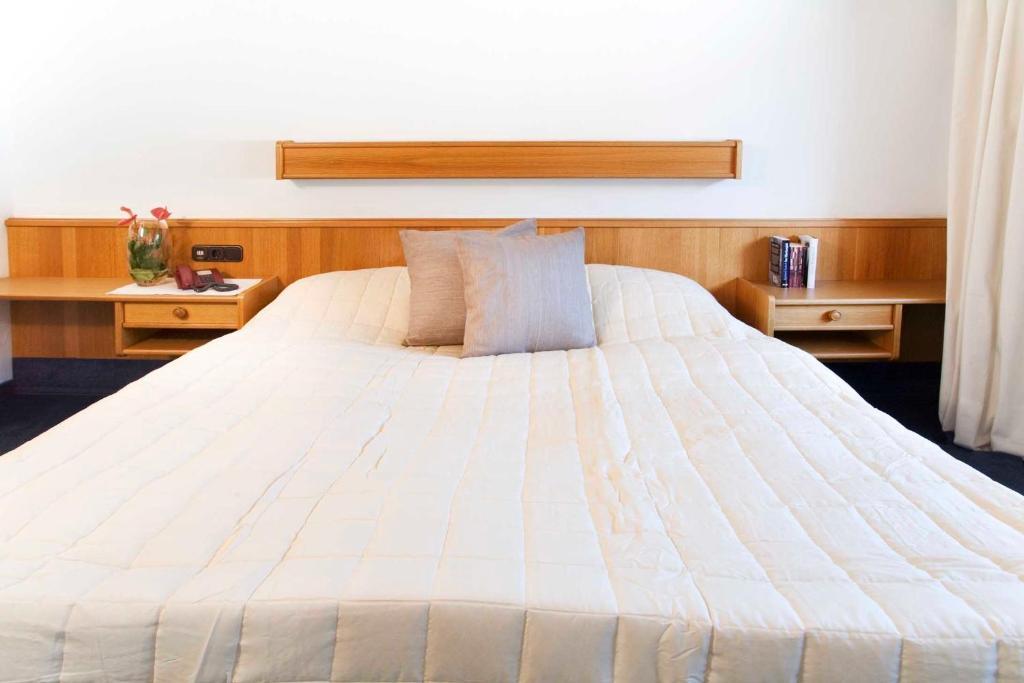Hotel Taxacher Кирхберг Номер фото